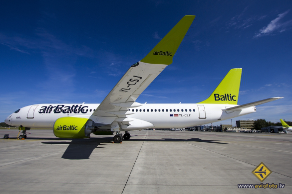 Airbus A220-300